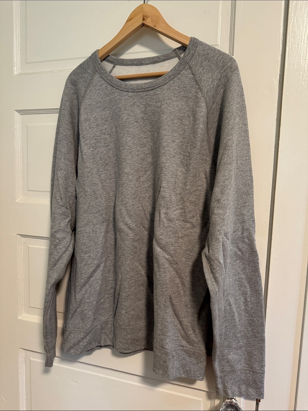 Men's Gray Crewneck Sweater